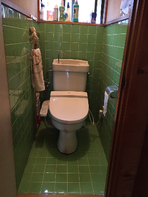 1Fﾄｲﾚ Before（300）リフォームあさ野.png