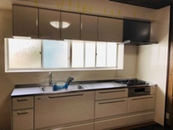 温かみのあるキッチン空間になりました！